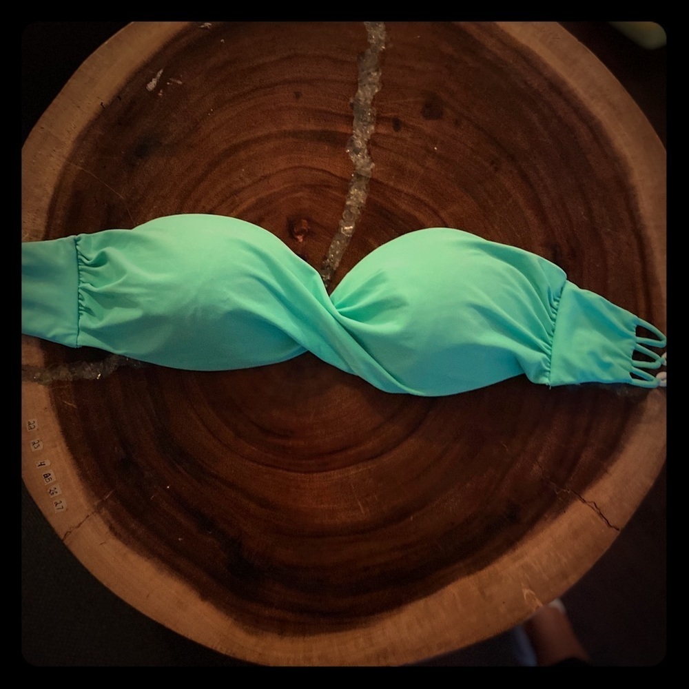 Xhilaration Aqua Seagreen Swim Bikini Top Large​​